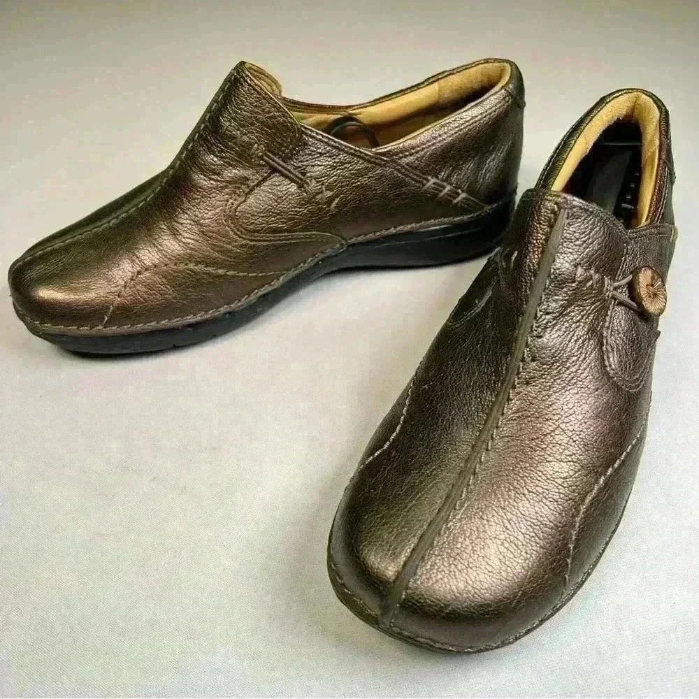 Clarks Womens Un.Loop Sz 9 used, but just barely they’re gorgeous shoes - Picture 2 of 15